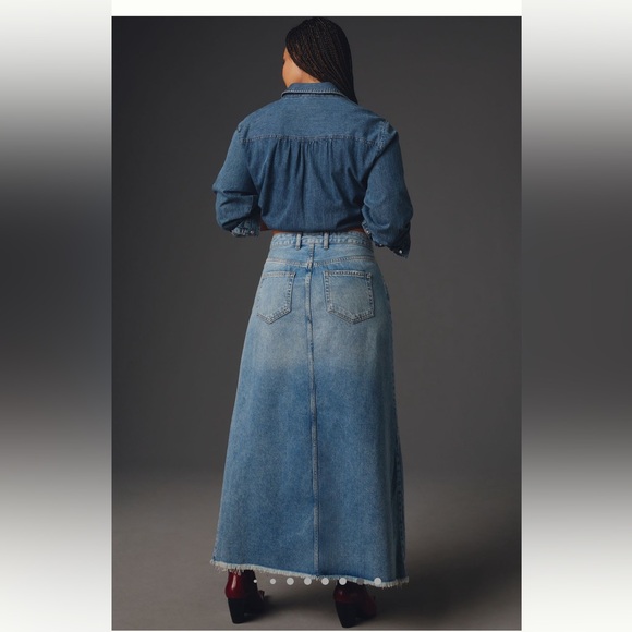 Pilcro from Anthropologie, Madi front-slit denim skirt, Endless summer wash, 4 - Picture 7 of 13